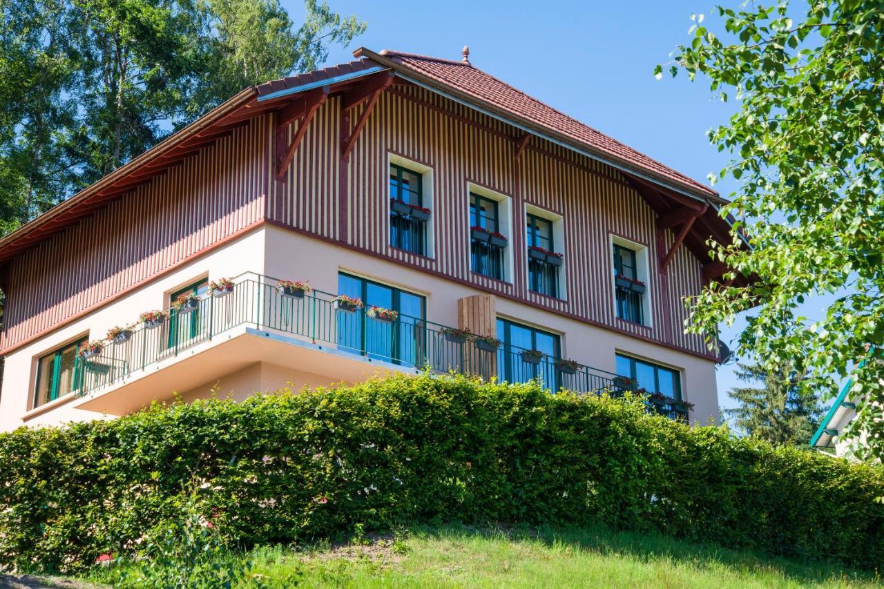 Le Manoir Au Lac Gérardmer Esterno foto