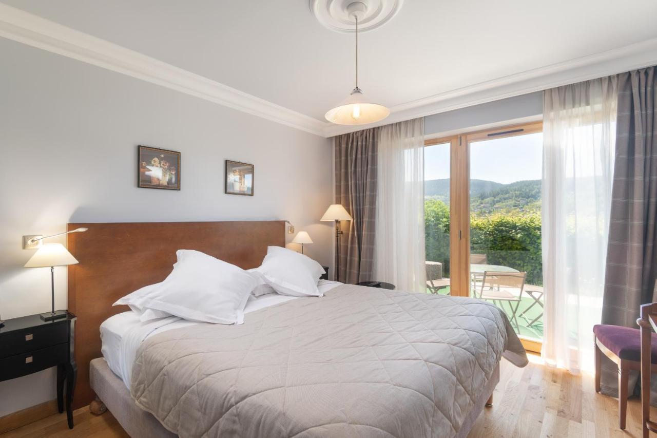 Le Manoir Au Lac Gérardmer Esterno foto
