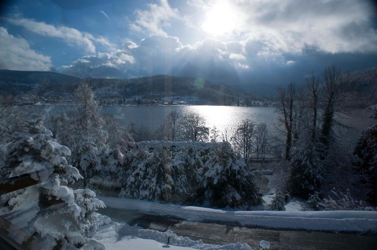 Le Manoir Au Lac Gérardmer Esterno foto